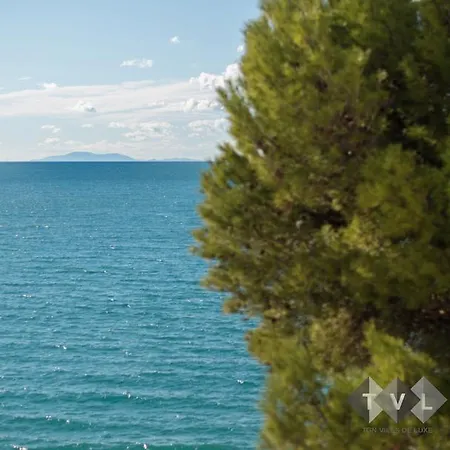 Beachfront Apartment Brussels Salou